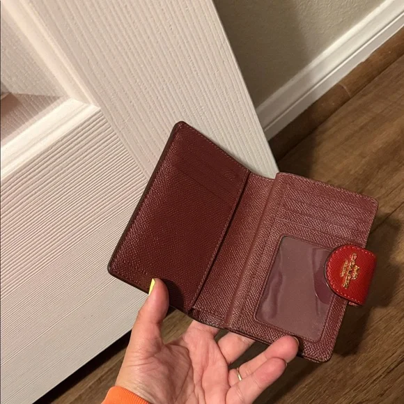 Coach Scarlet Leather Wallet - Picture 4 of 5